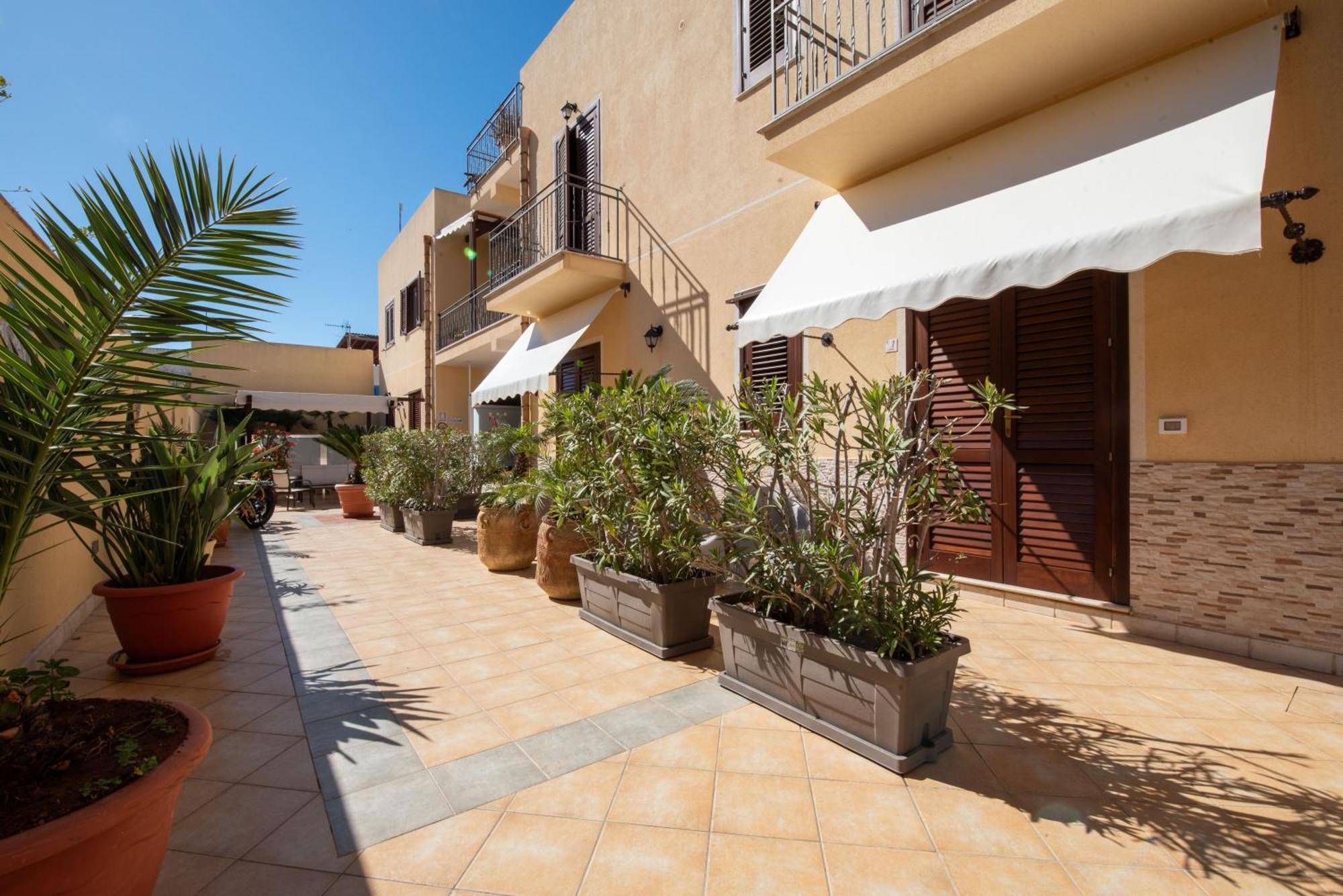 Room And Breakfast Aloe San Vito Lo Capo Exterior foto